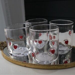 Heart/Valentines drinking glasses (set of 4). Brand new.